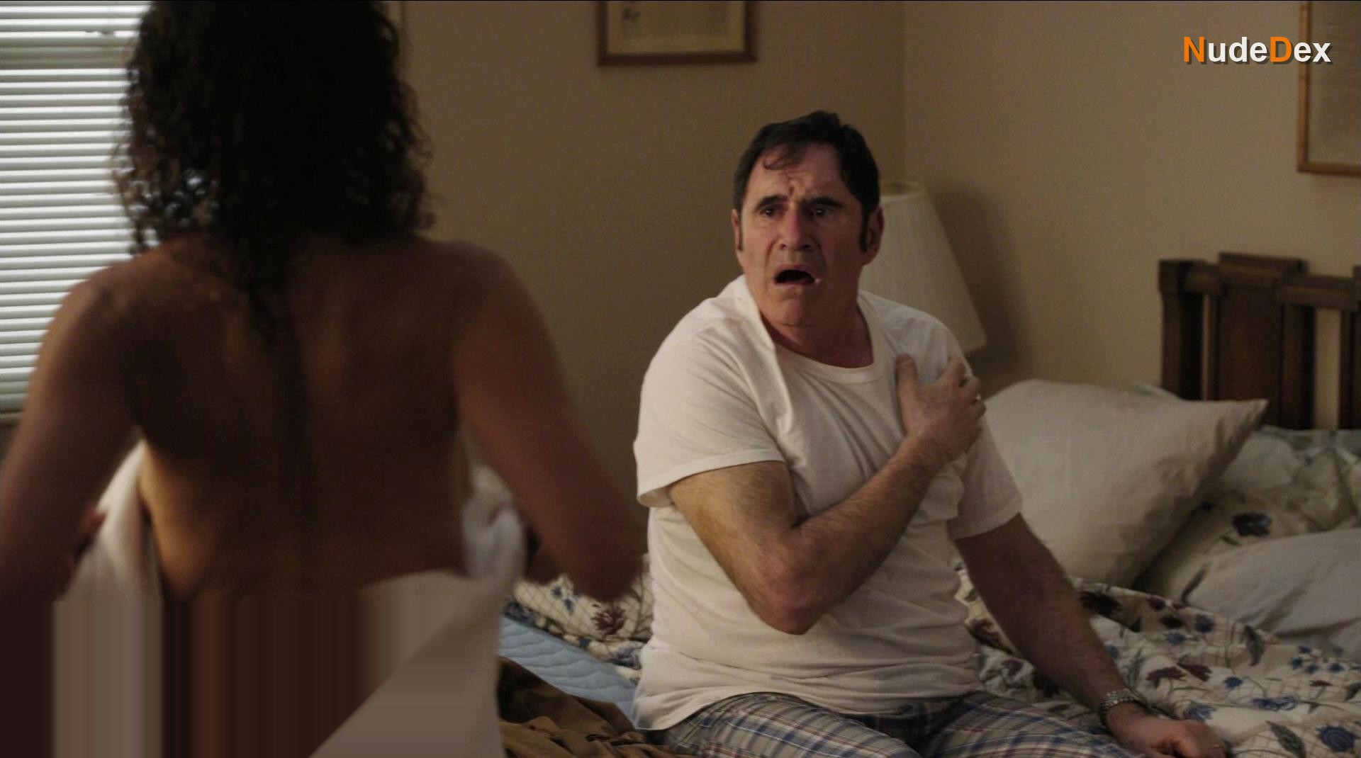 Jennifer Grey in Red Oaks, photo 1