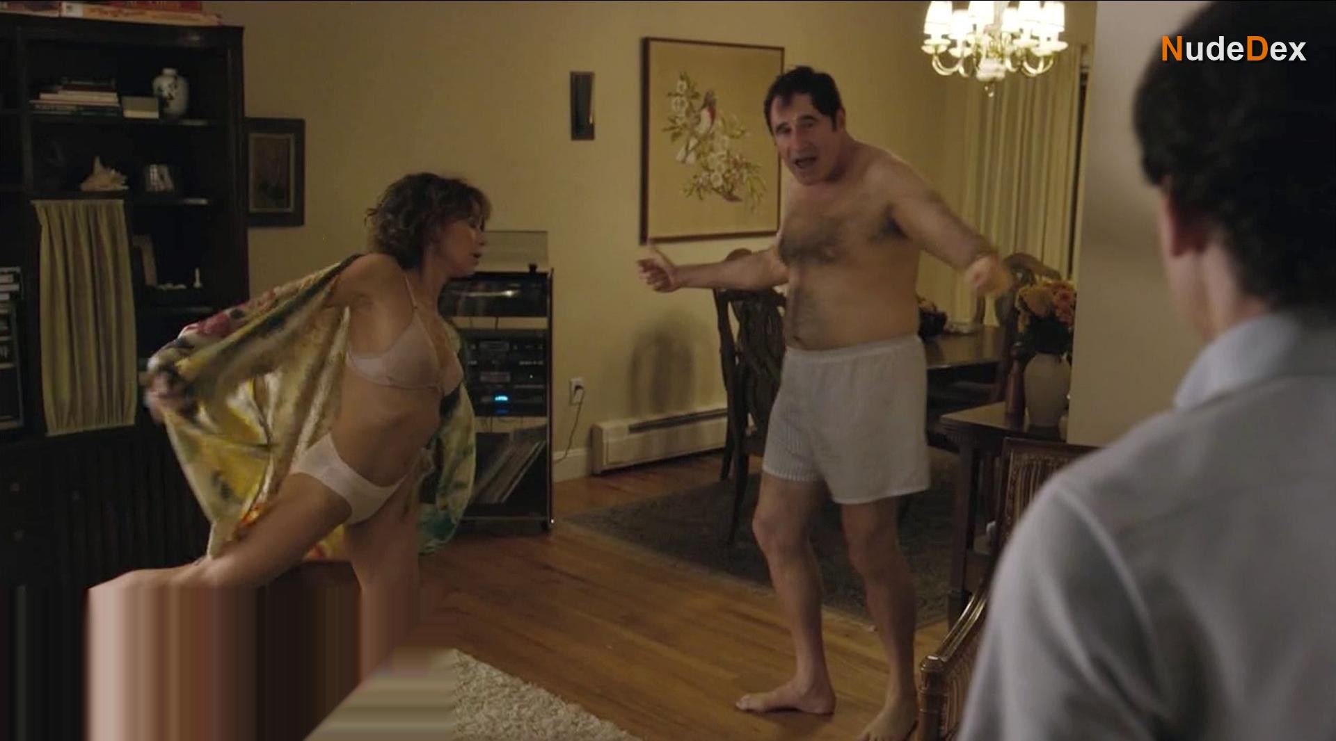 Jennifer Grey in Red Oaks, photo 4