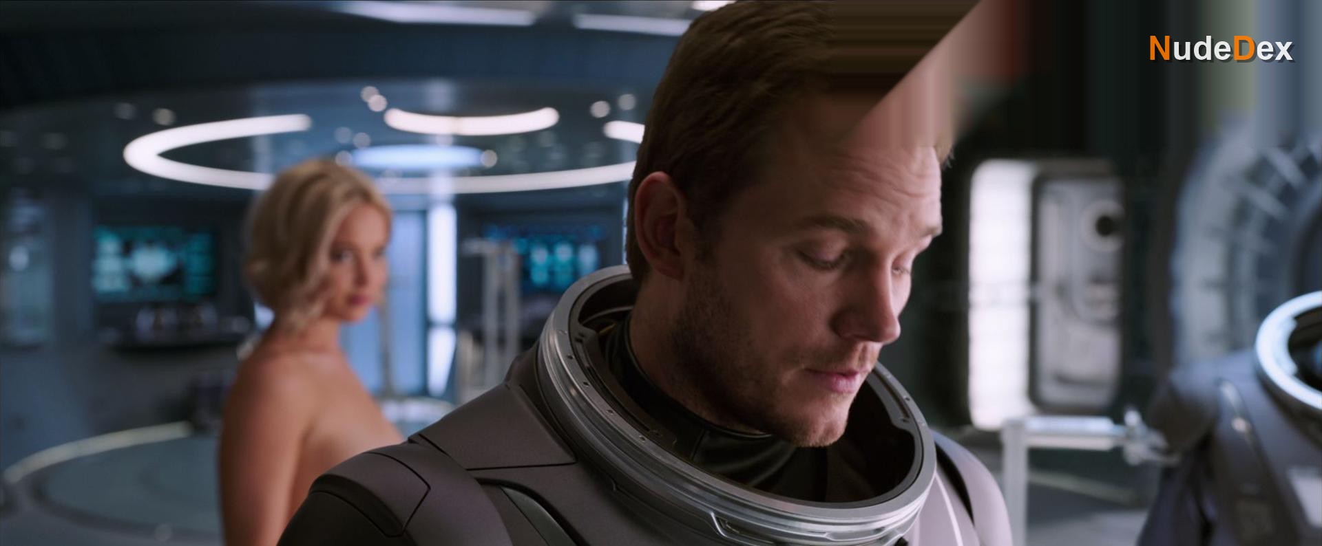 Anna Chipovskaya in Passengers