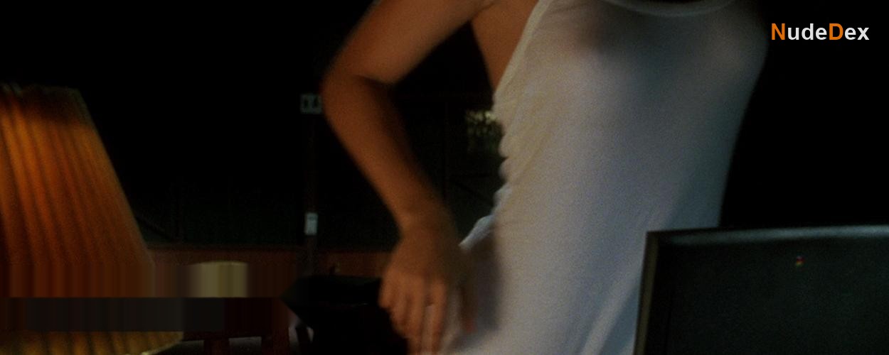Jennifer Lopez in Anaconda, photo 1