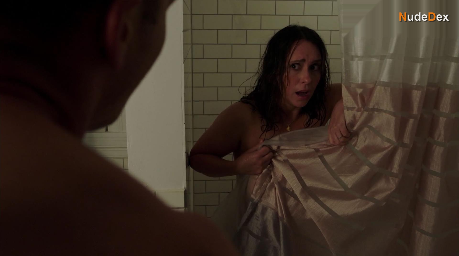 Jennifer Love Hewitt in 9-1-1, photo 3