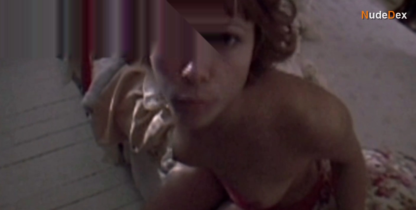 Jennifer Sky in My Little Eye, photo 1