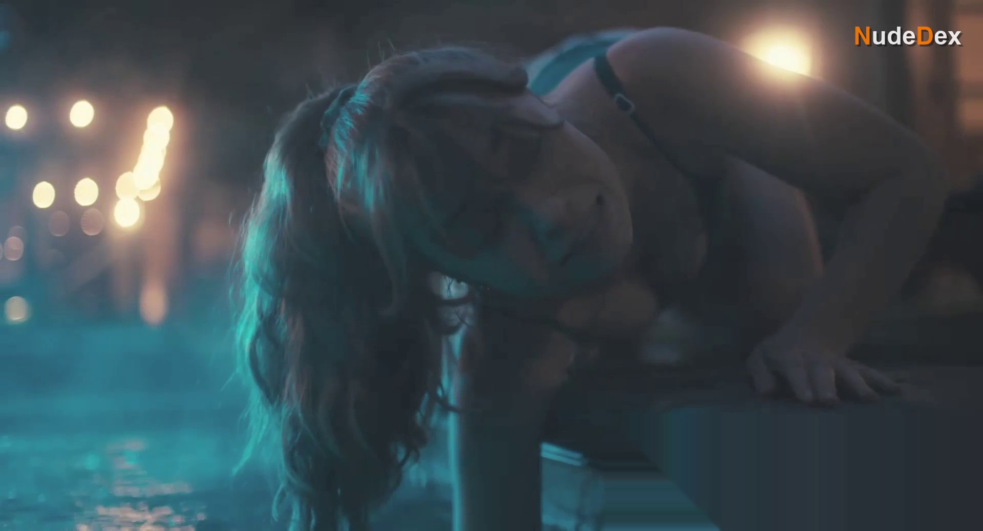 Jenny Lange in Say Less, photo 6