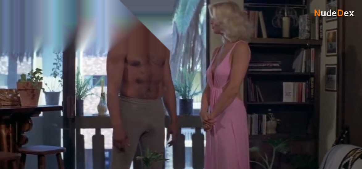 Jenny Sherman in Death Journey, photo 3