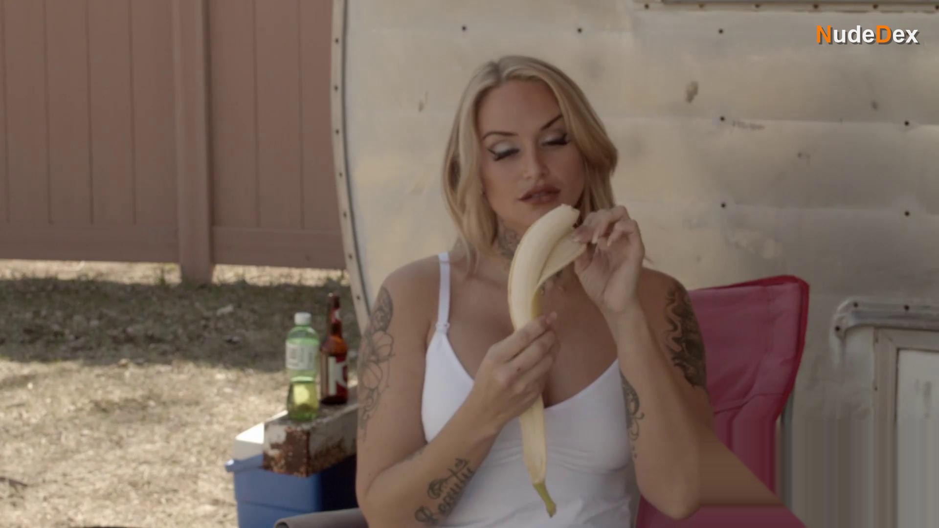 Jessa Flux in Babezilla Vs The Cyber Skanks Rise Of Mechababezilla, photo 6