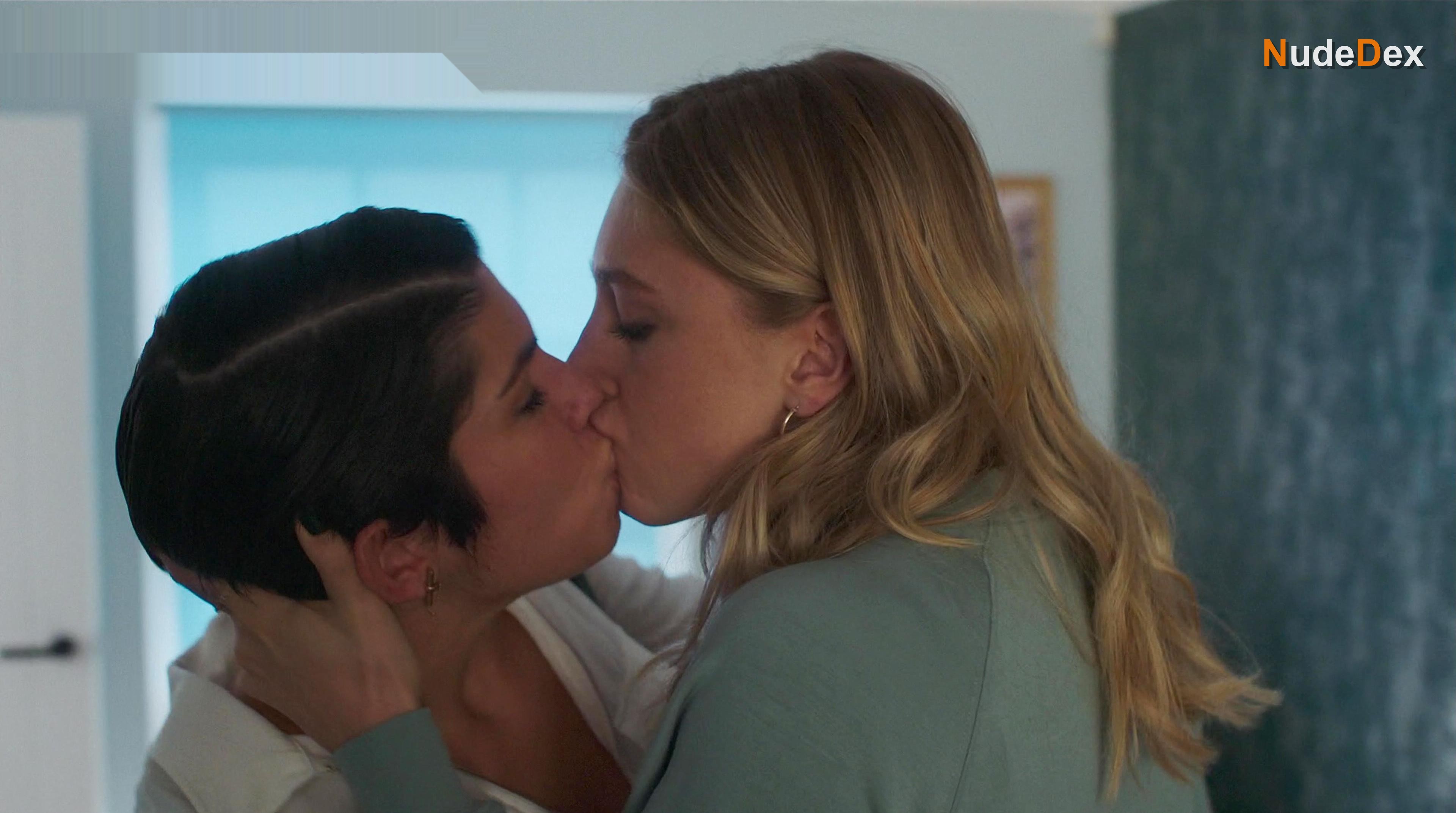 Fifteen-love in Fifteen Love, photo 7