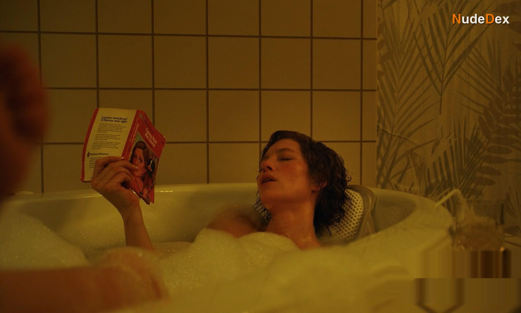 Jessica Biel in Candy, photo 12