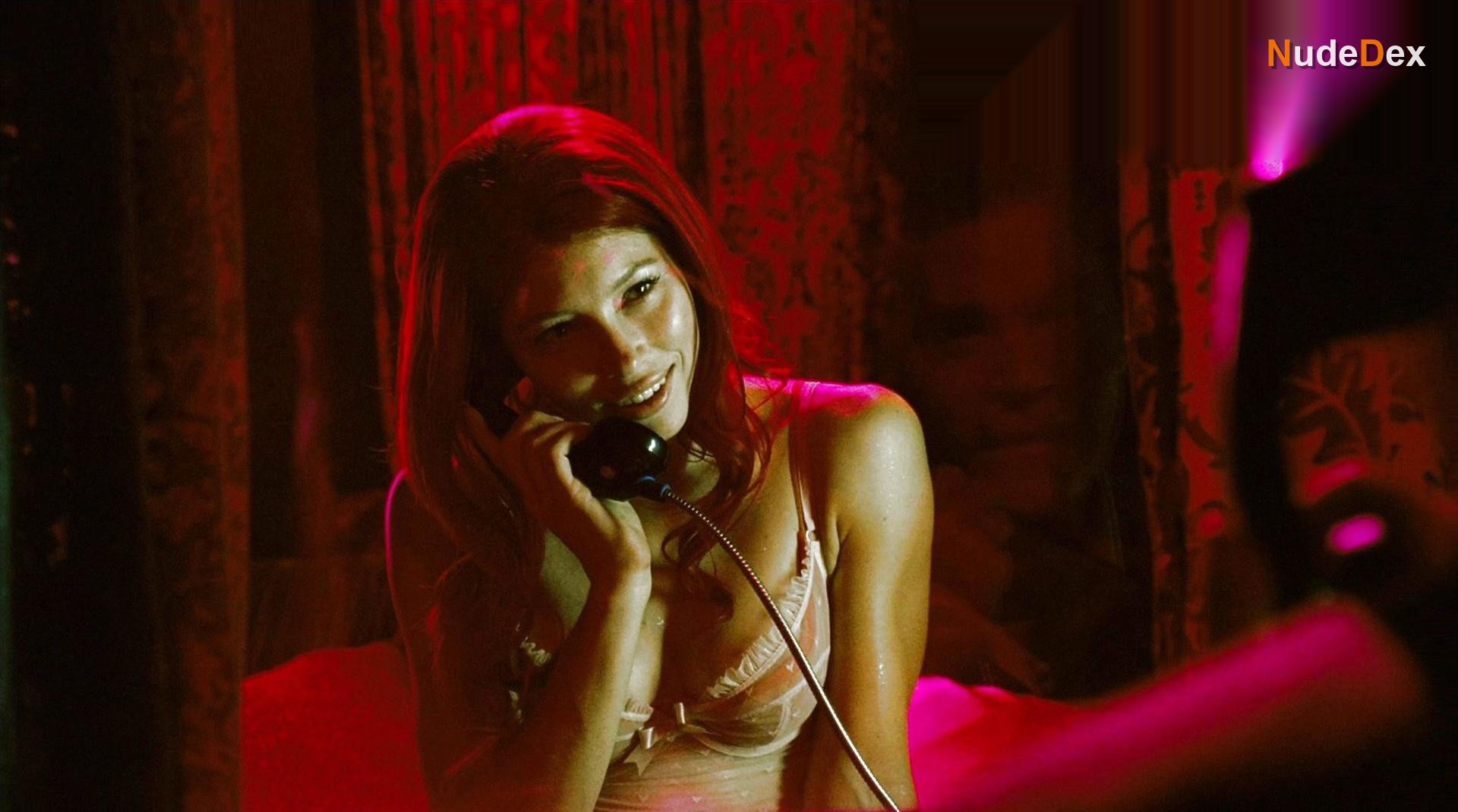 Jessica Biel in Powder Blue, photo 5