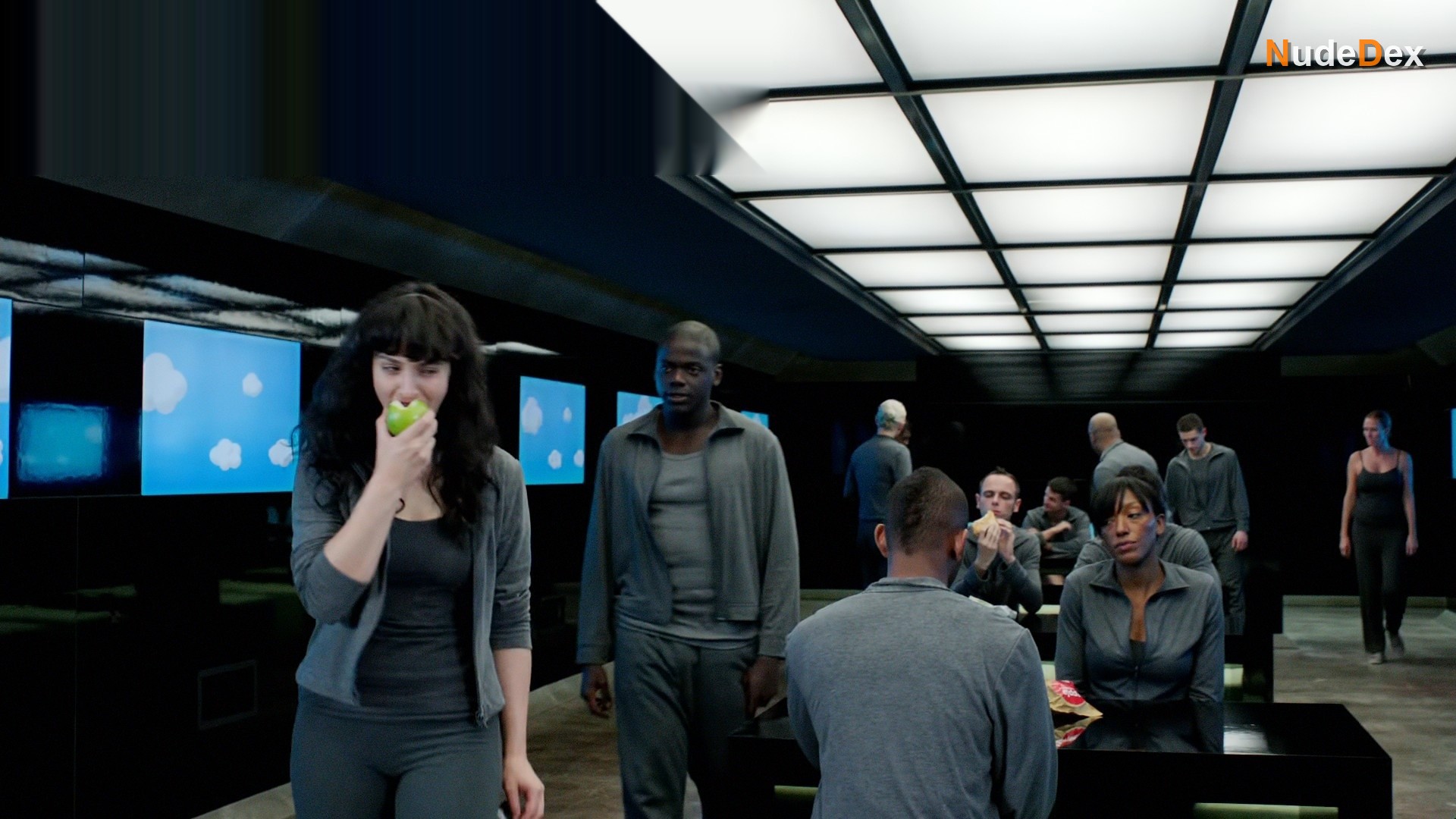 Black Mirror in Black Mirror, photo 11