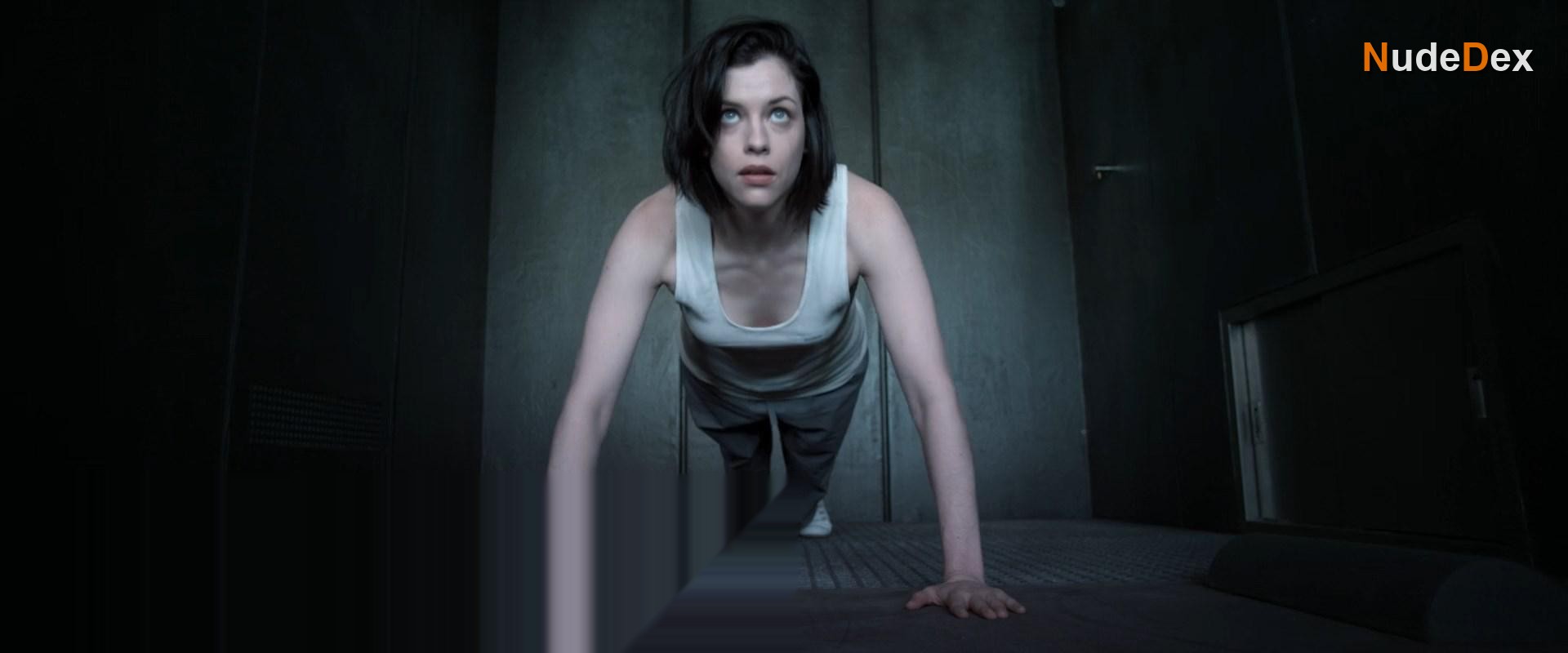 Jessica De Gouw in Otherlife, photo 9