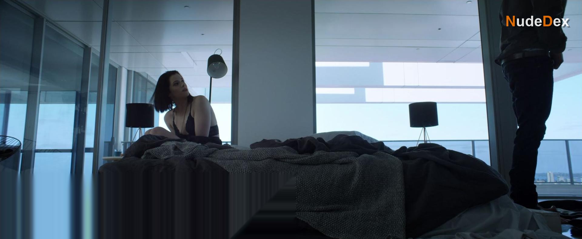 Jessica De Gouw in Otherlife, photo 31