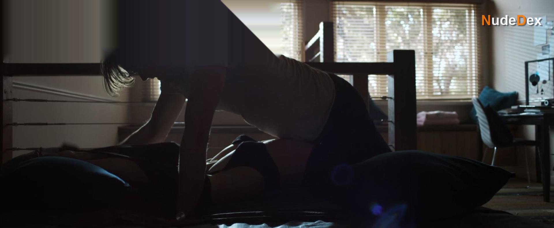 Jessica De Gouw in Otherlife, photo 34