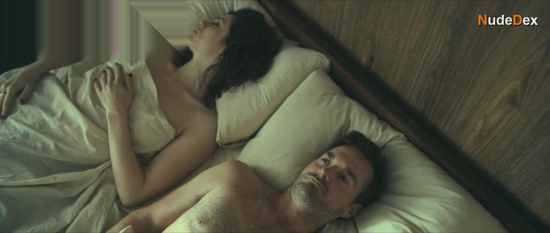 Jessica De Gouw in Sunny Nights, photo 2