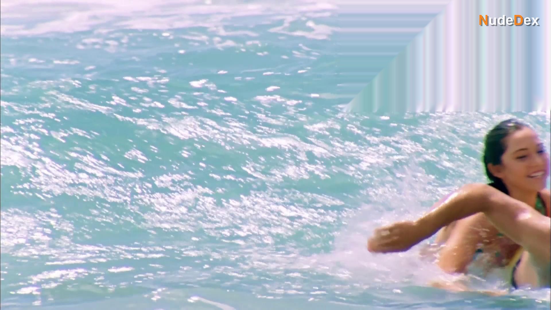 Jessica Green in Alien Surf Girls, photo 19