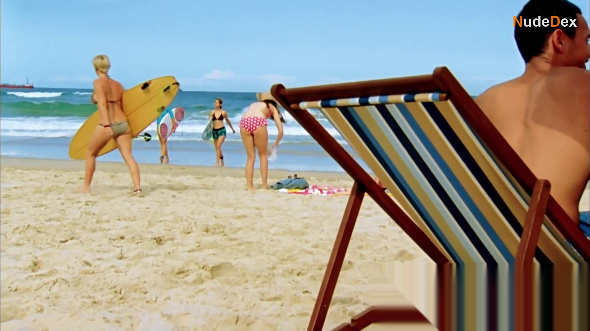 Jessica Green in Alien Surf Girls, photo 25