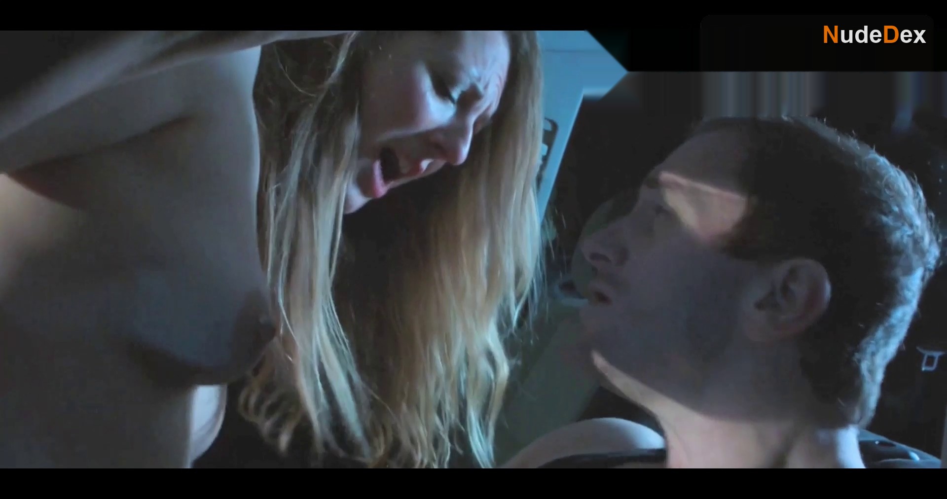 Jessica Hunt in Exhibition Of Evil, photo 2