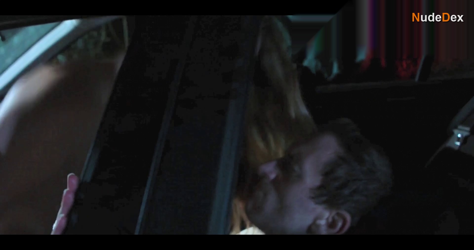 Jessica Hunt in Exhibition Of Evil, photo 6