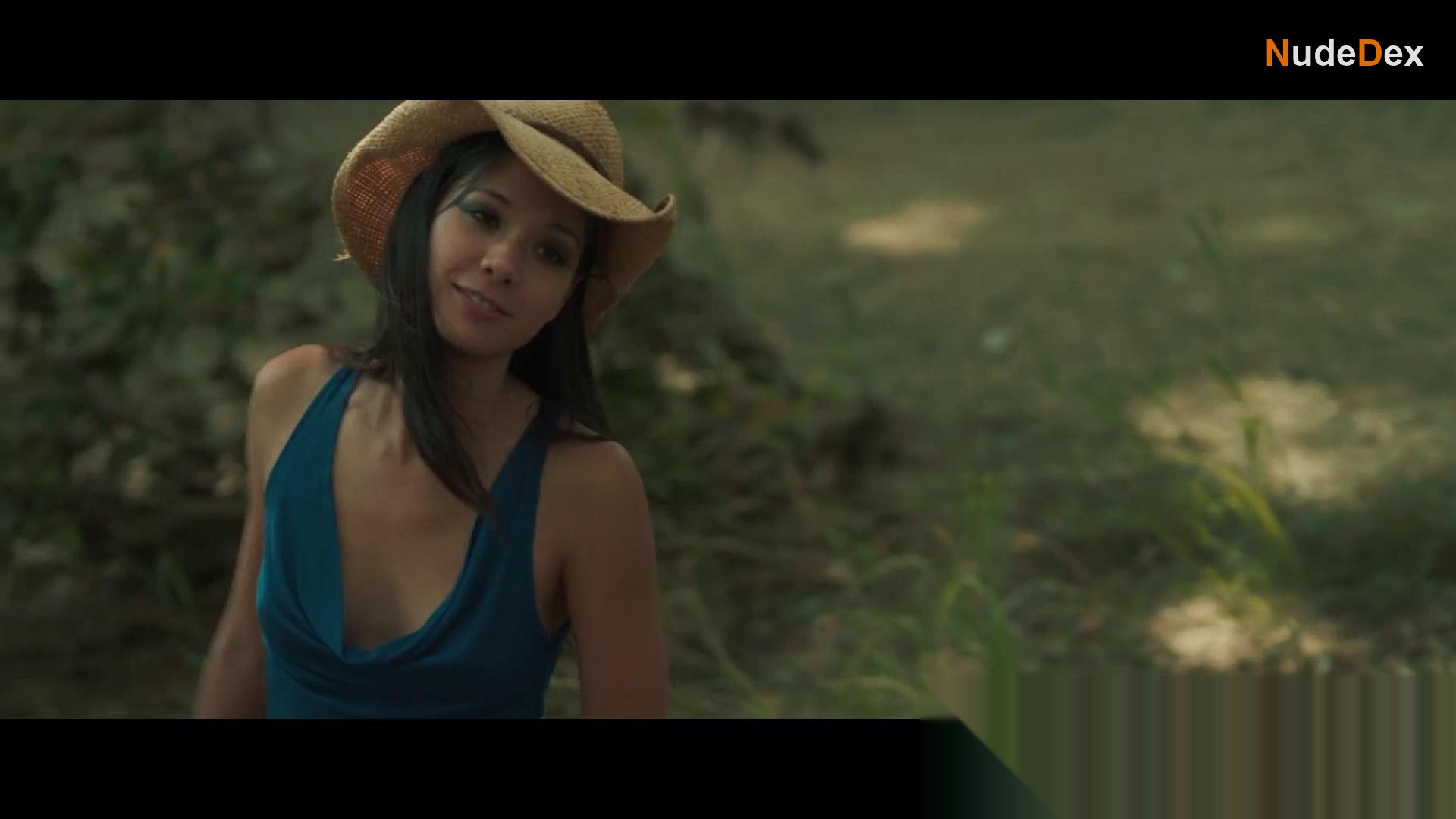 Jessica Jade Andres in Malibu Road, photo 12