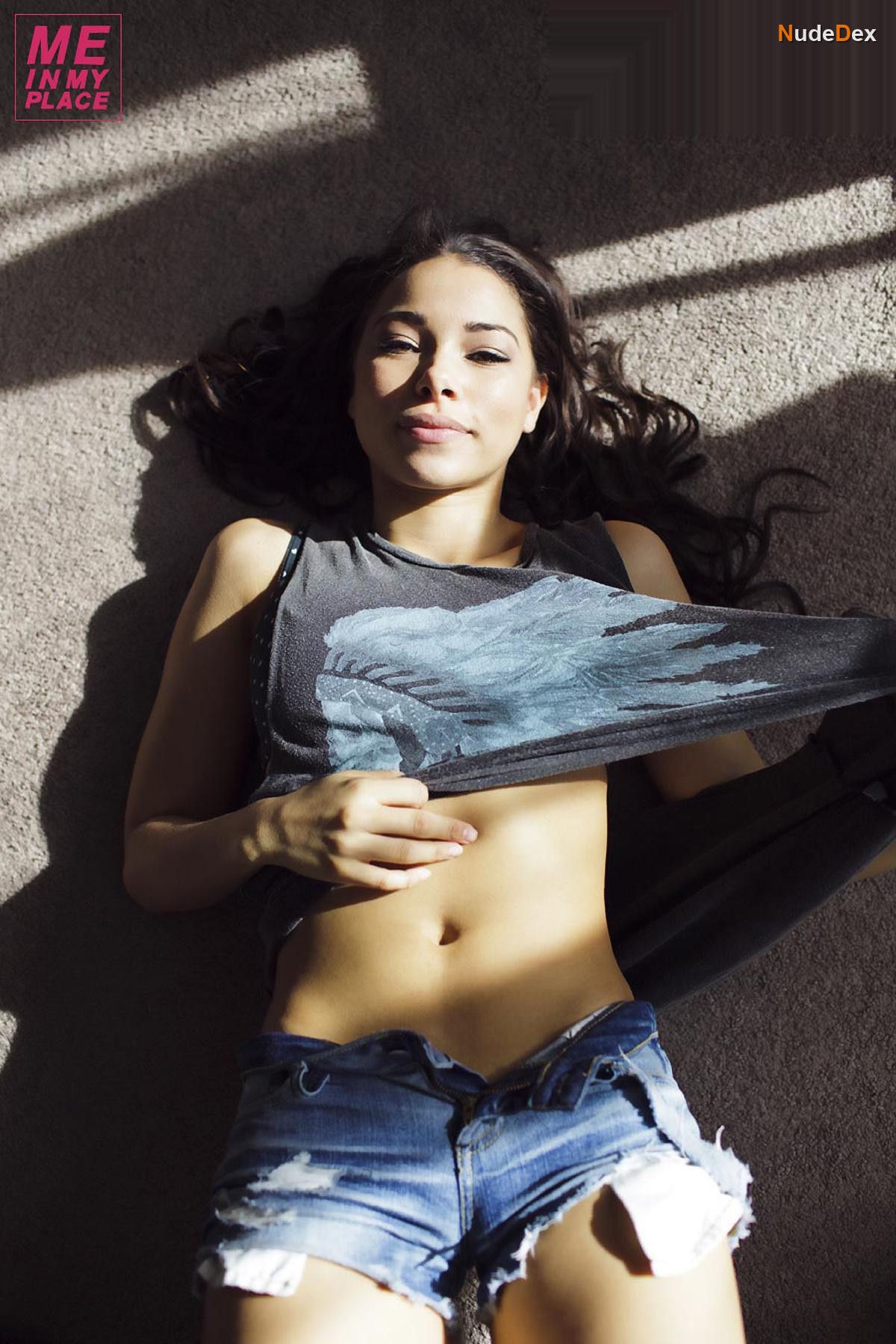 Jessica Parker Kennedy in Esquire Me In My Place, photo 46