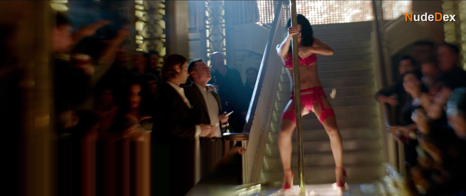 Jessica Szohr in The Internship, photo 4
