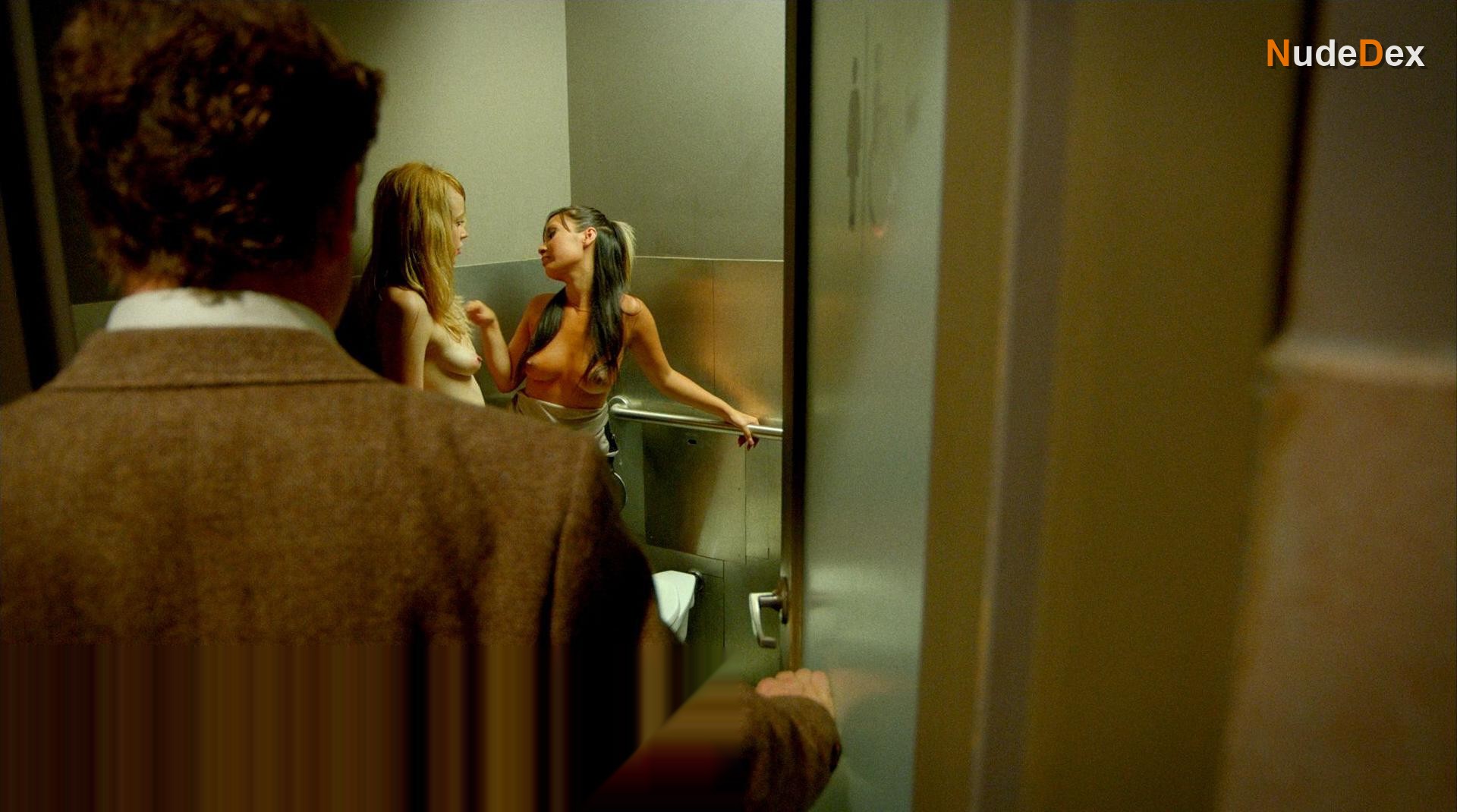 Jessica Willis in Unsorted, photo 3