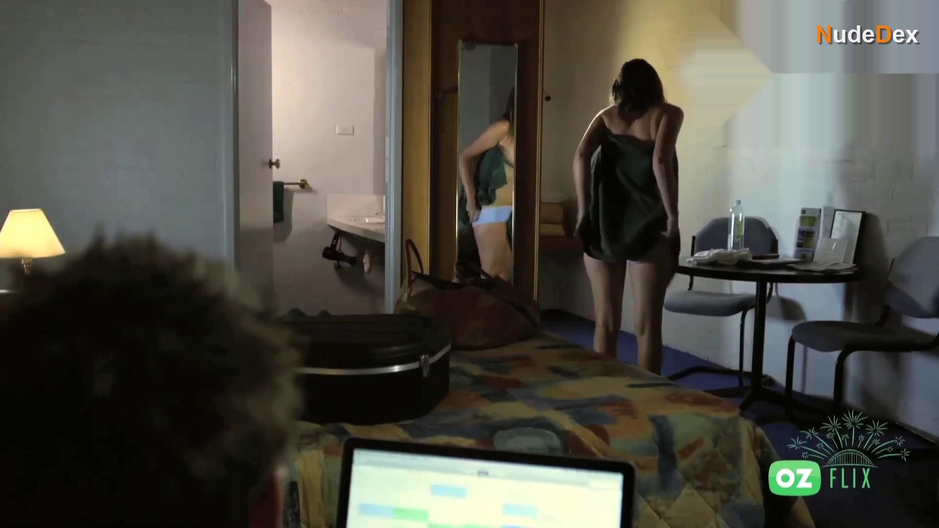 Jessikah Brown in Suite For Fleur, photo 5