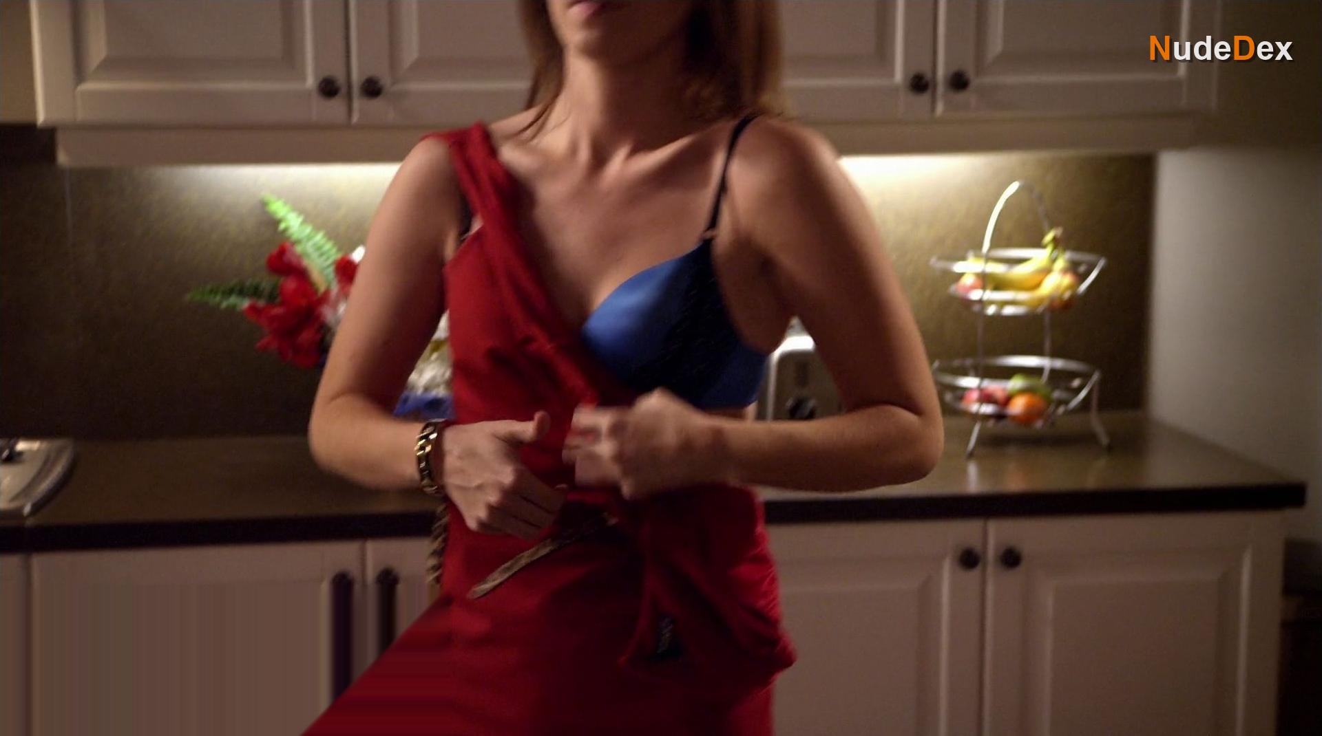 Jewel Staite in The L A Complex, photo 1