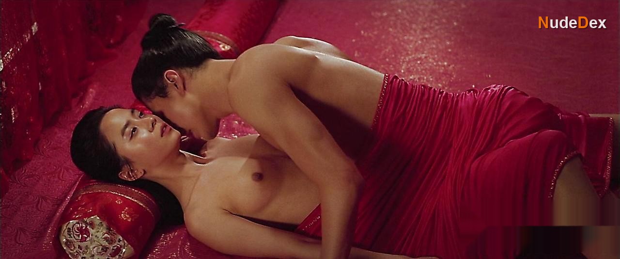 Ji-hyo Song in A Frozen Flower, photo 4