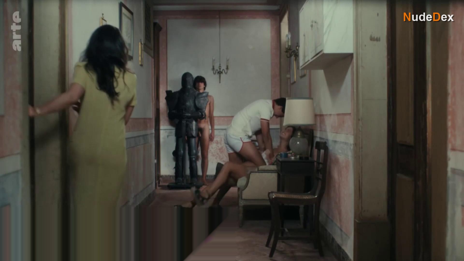 Joana Belchior in The Hunters, photo 7