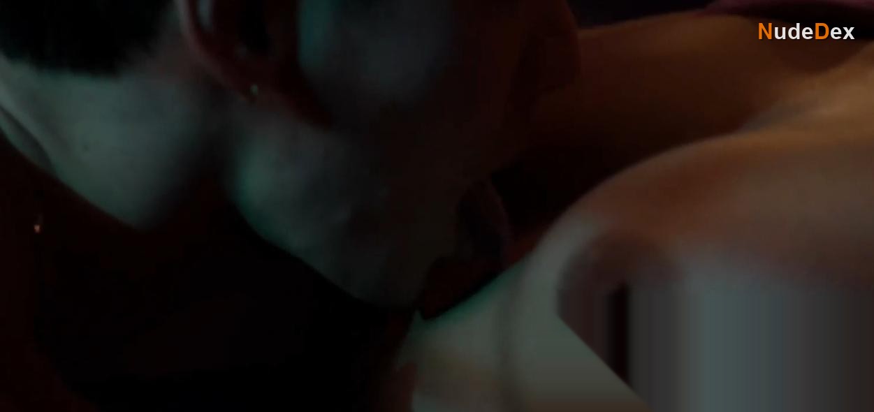 Joana David in Red Flag, photo 8