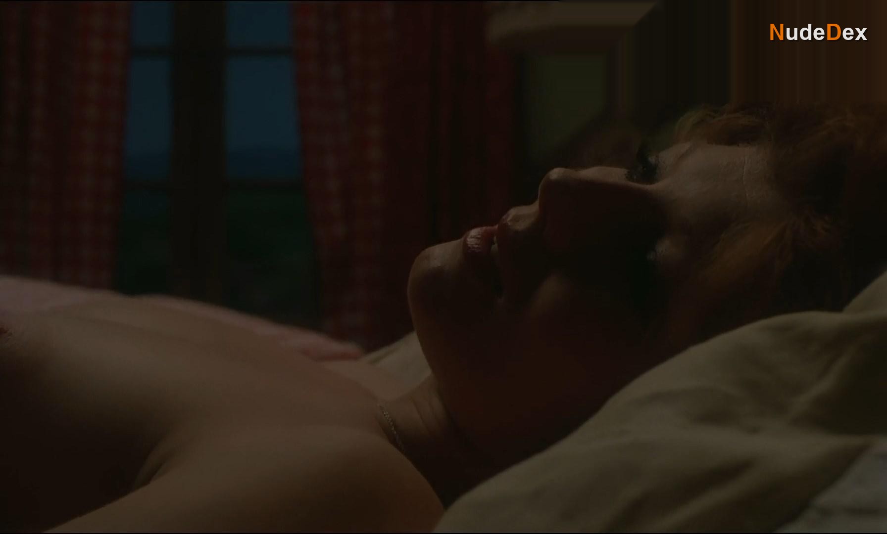 Joan Collins in Oh, Alfie!, photo 1