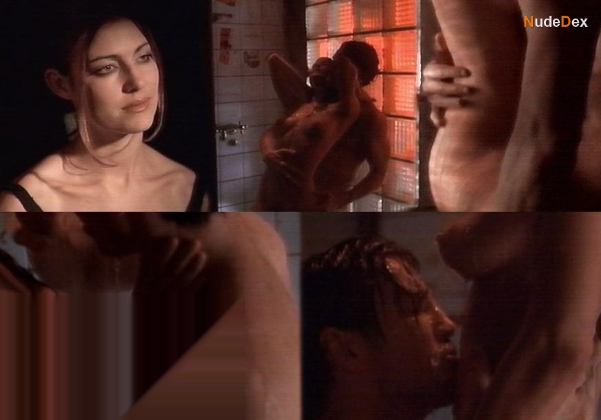 Joanna Pacula in Business For Pleasure, photo 1