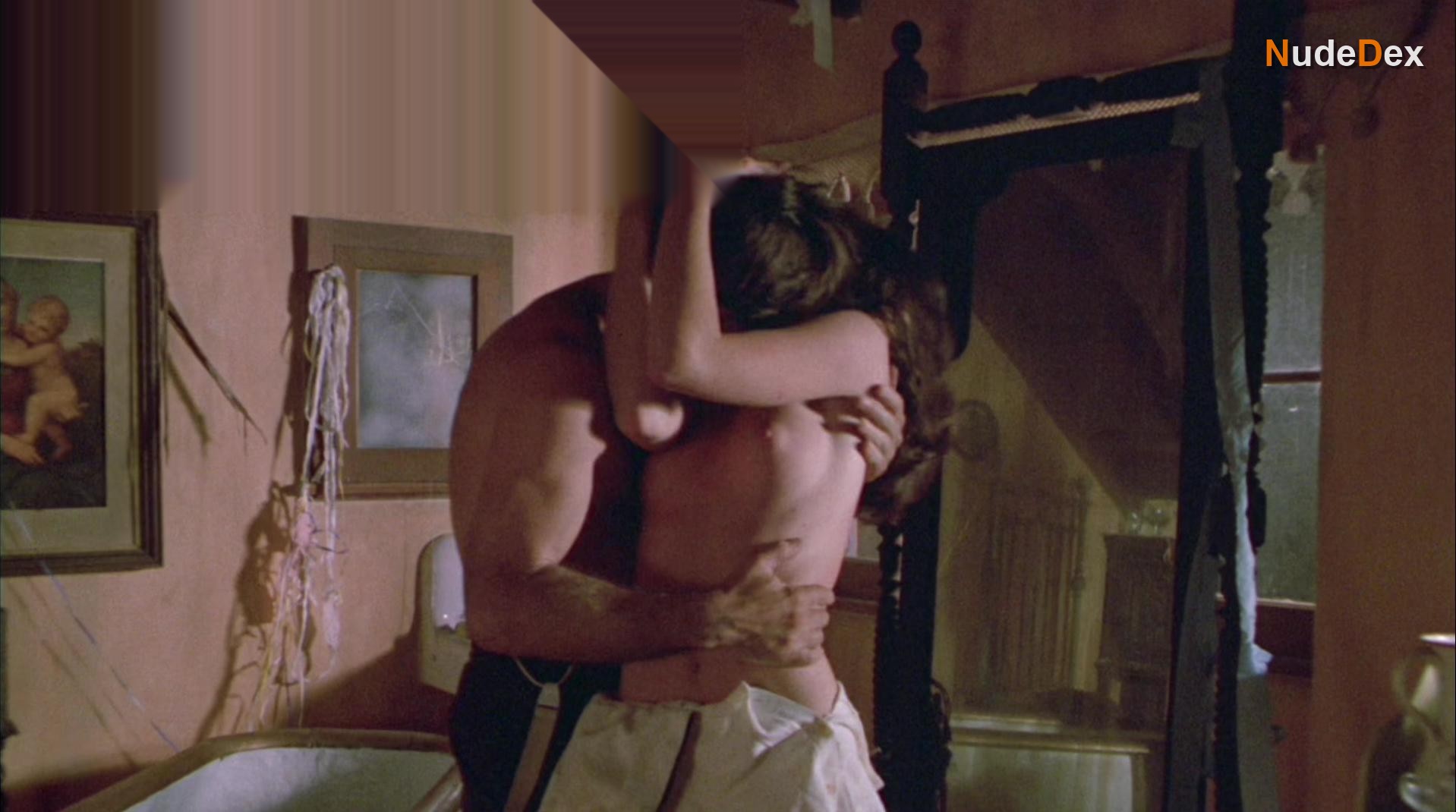 Joan Prather in Big Bad Mama, photo 3