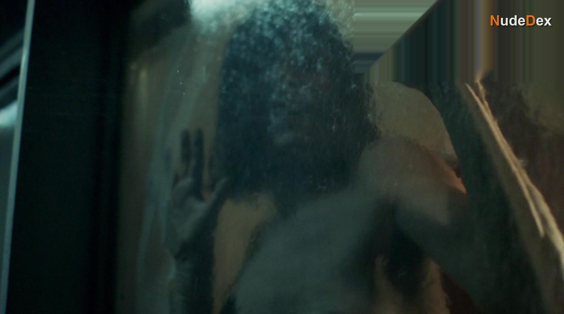 Jodi Balfour in Rellik, photo 7