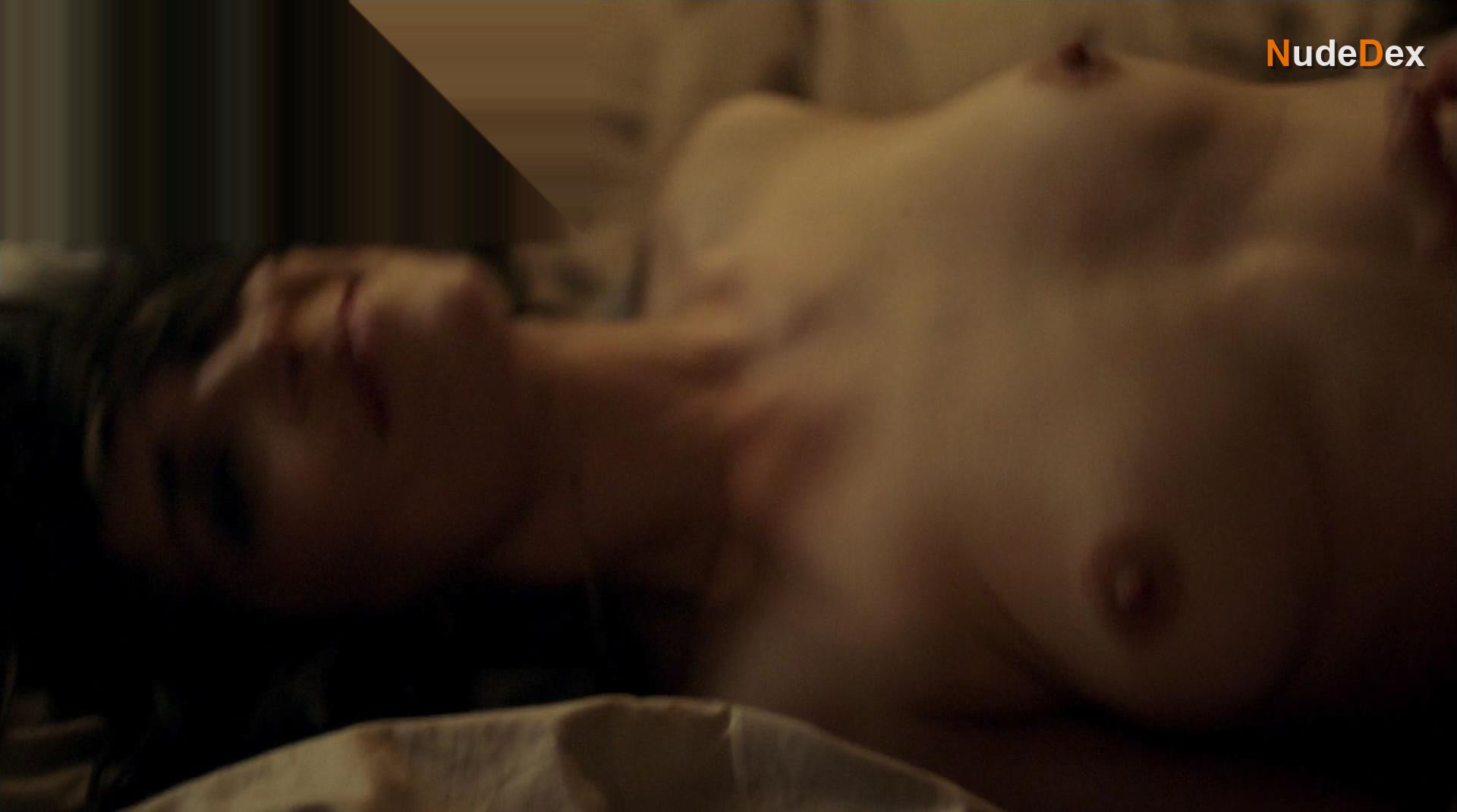Jodi Balfour in Rellik, photo 9