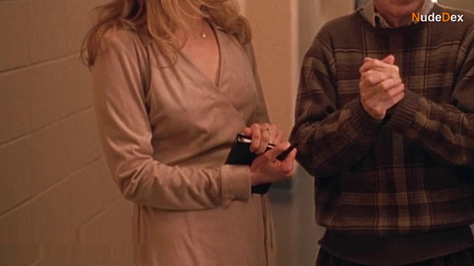 Jodie Markell in Hollywood Ending, photo 3