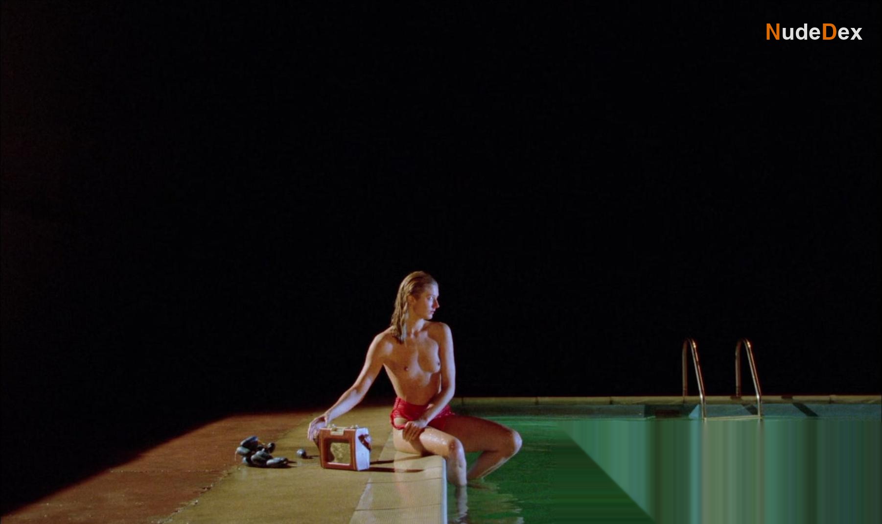 Joely Richardson in Drowning By Numbers, photo 3