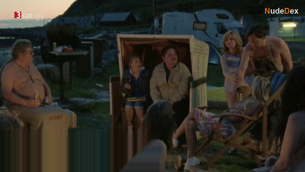 Johanna Gastdorf in Ein Mann, Ein Fjord!, photo 5