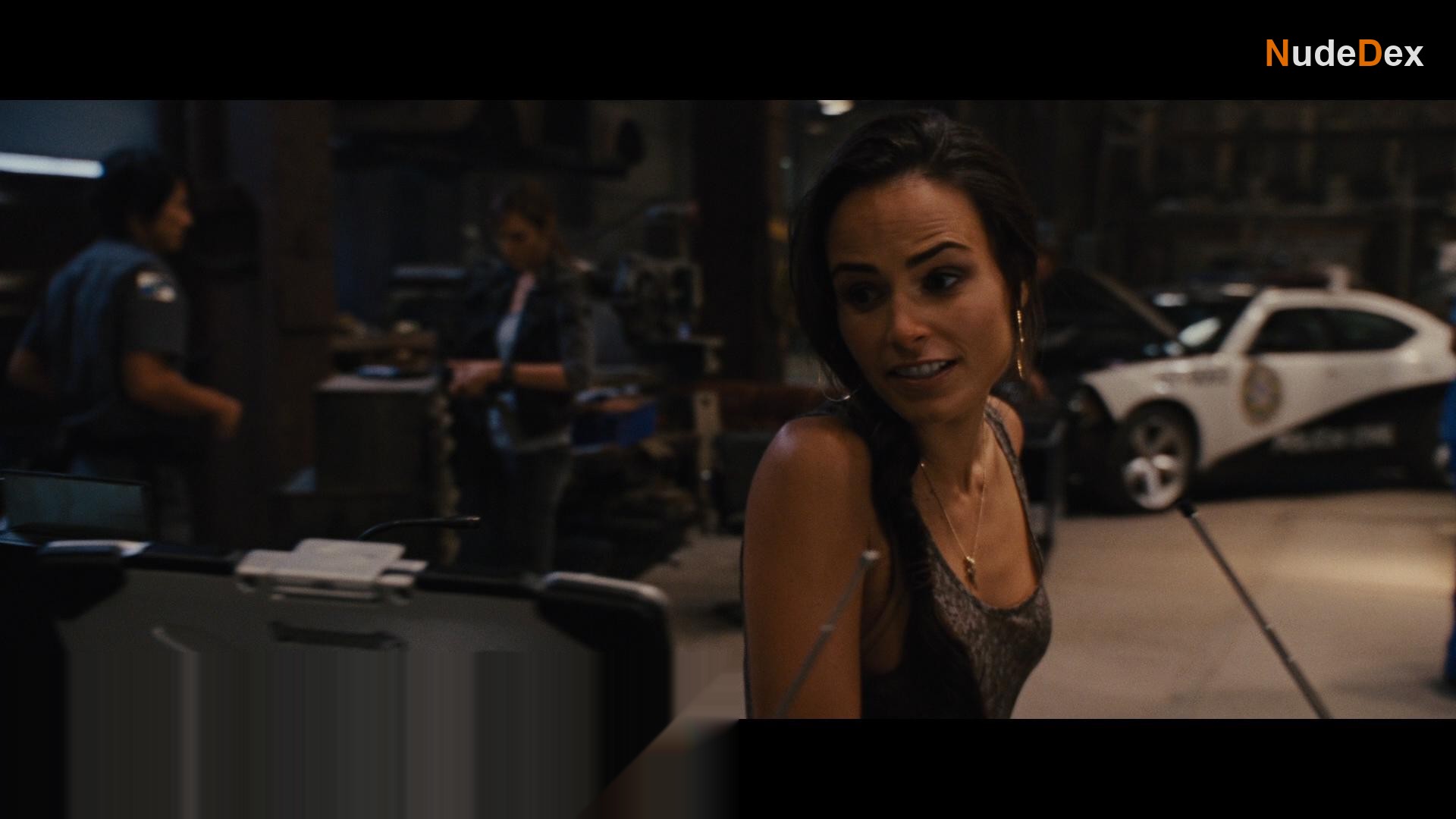 Jordana Brewster in Fast Five, photo 8