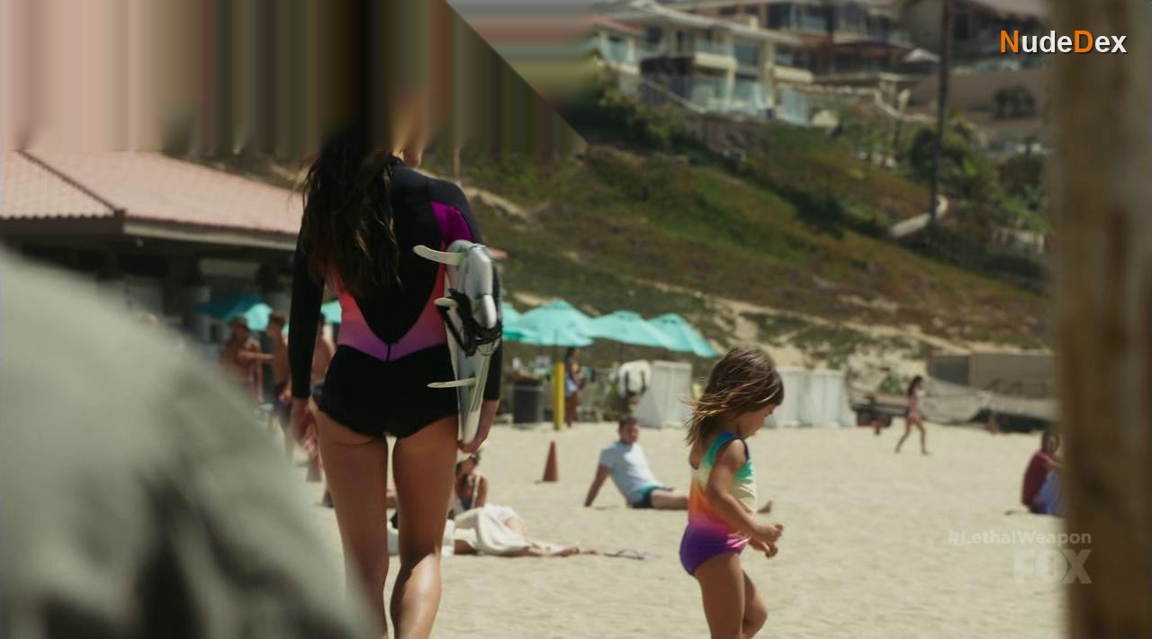 Jordana Brewster in Lethal Weapon, photo 1