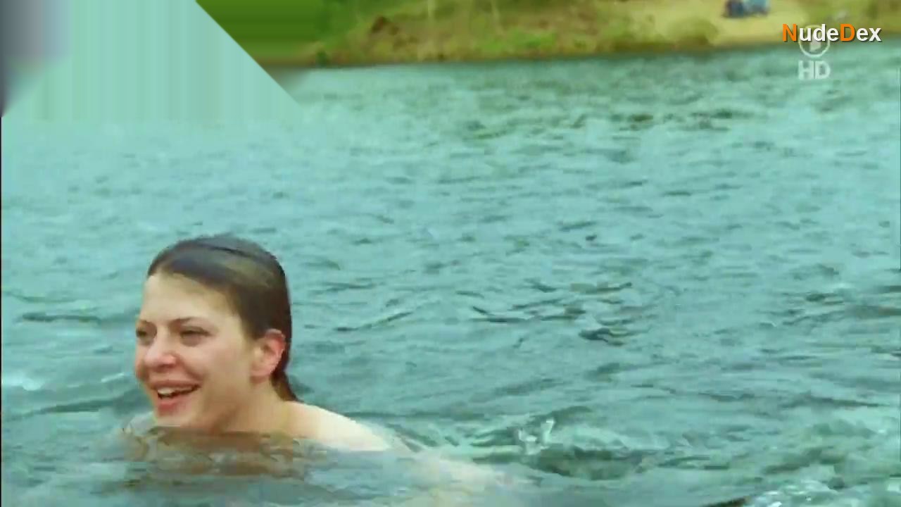 Jordis Triebel in Ein Guter Sommer, photo 1