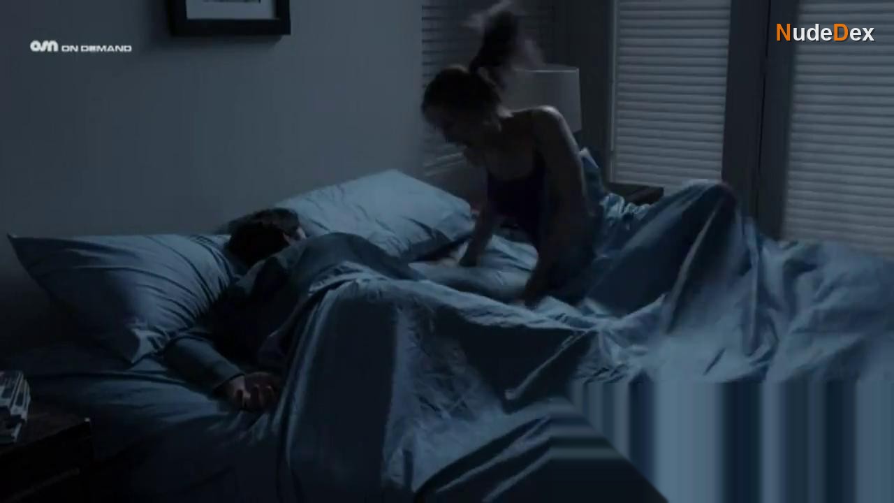 Josie Davis in Dirty Teacher, photo 19