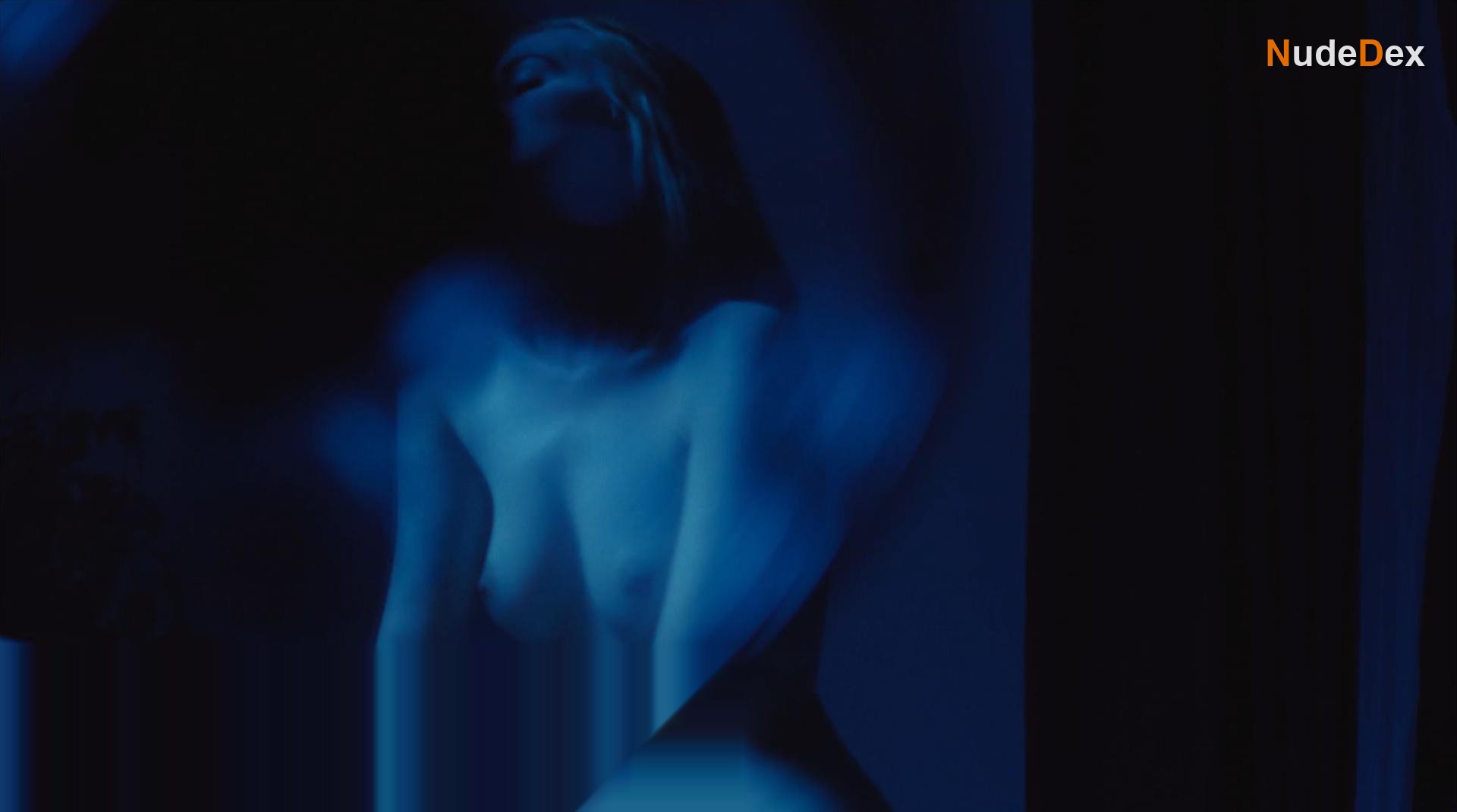 Joslyn Jensen in Her Composition, photo 11