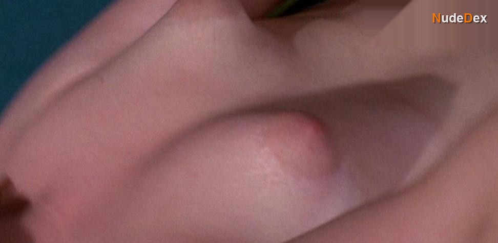 Joyce Van Patten in Bone, photo 3
