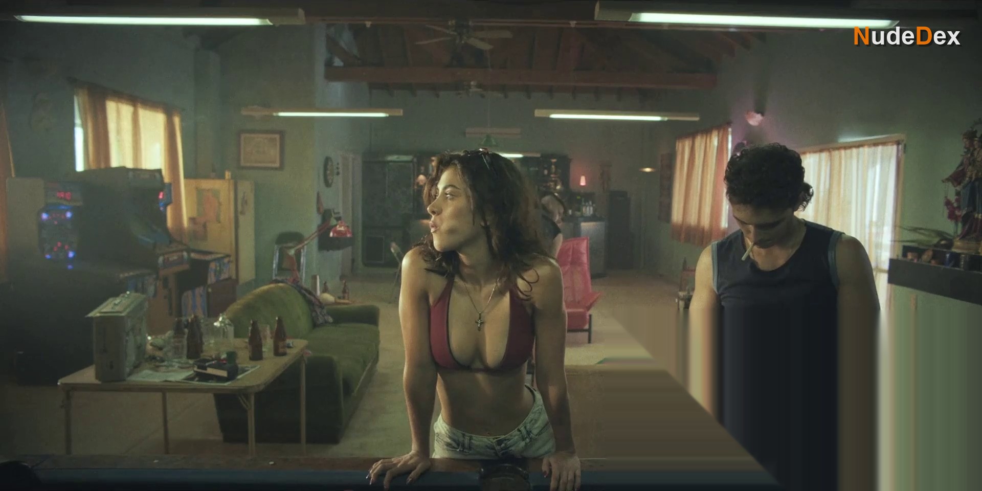 Juanita Molina in Dear Killer Nannies, photo 2
