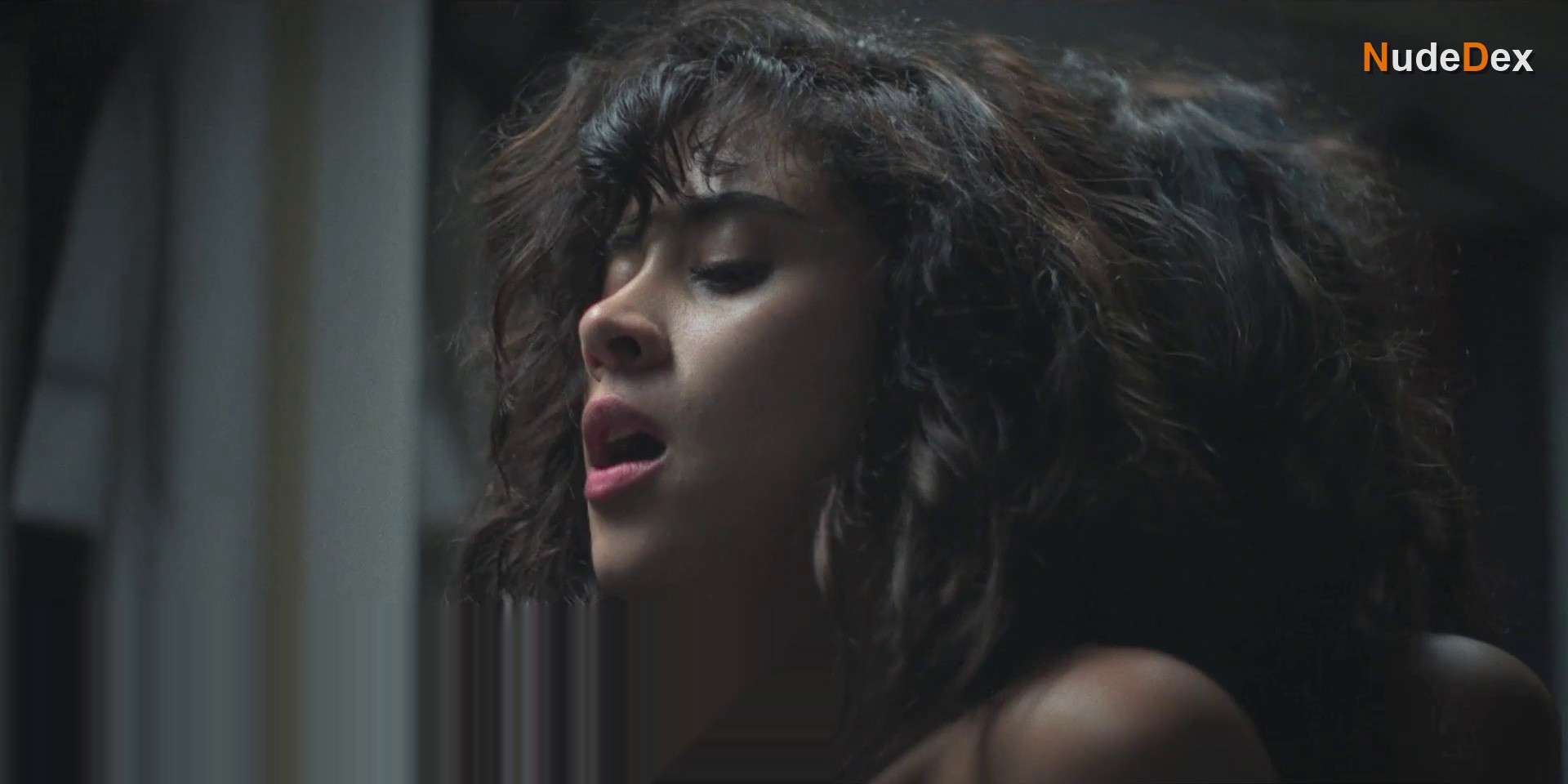 Juanita Molina in Dear Killer Nannies, photo 5