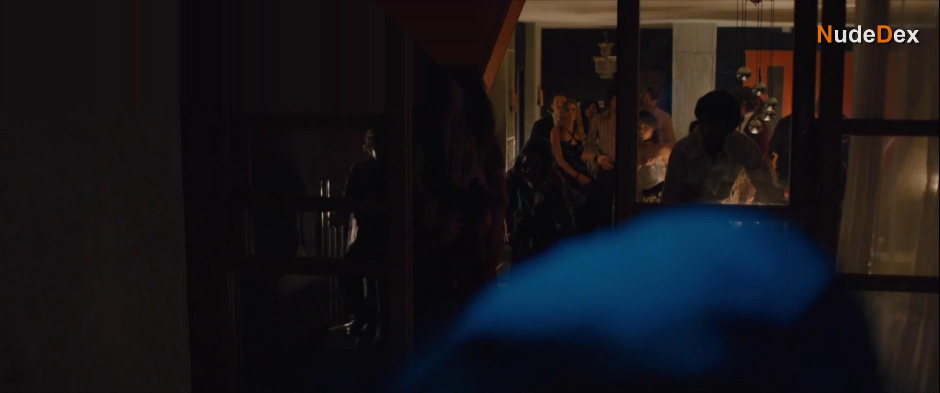 Julia Deakin in High Rise, photo 1