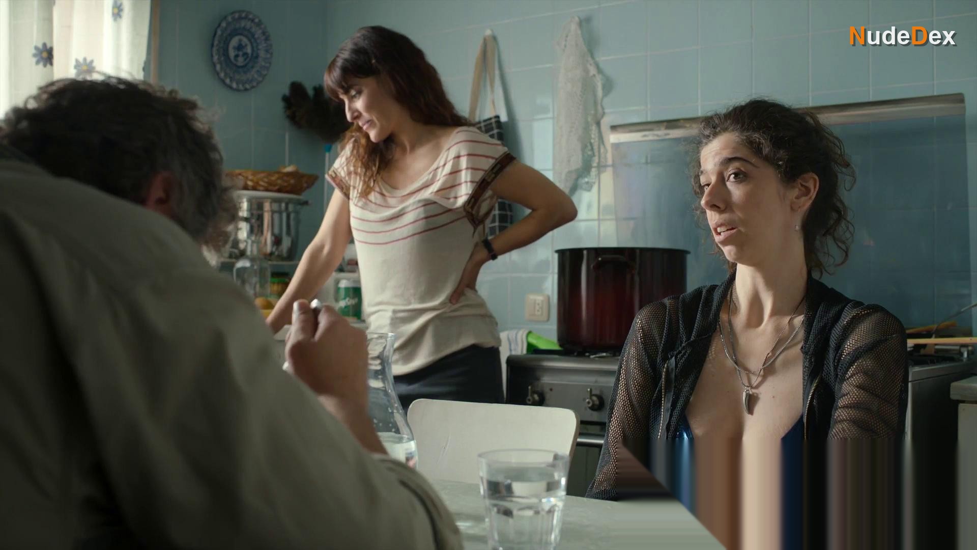 Julia De Castro in Little Faith, photo 12