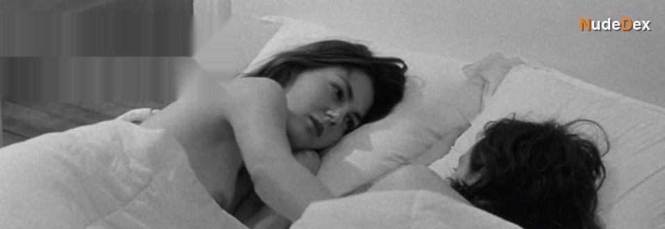 Julia Faure in Sauvage Innocence, photo 1