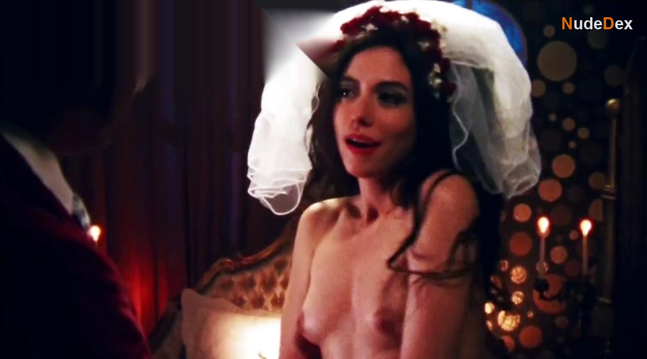 Julia Ianina in Magnifica 70, photo 11